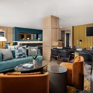 By Marriott Downtown Manhattan/world Trade Center Area Hotel New York